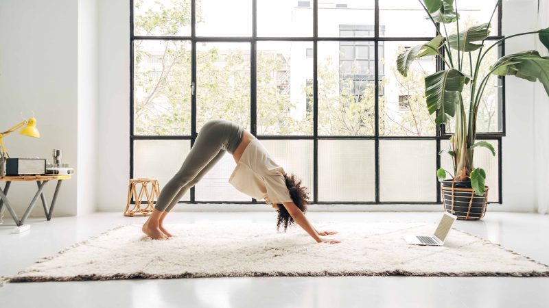 6 exercícios do Yoga para o Desequilíbrio Hormonal