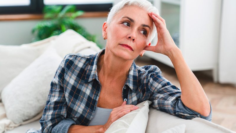 Como a Menopausa Impacta a Saúde Mental