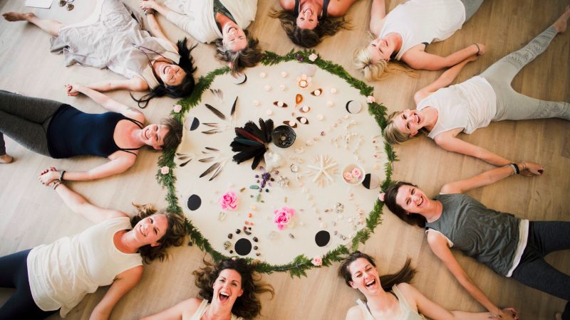 Círculo de Mulheres: um espaço de cura e reconexão feminina